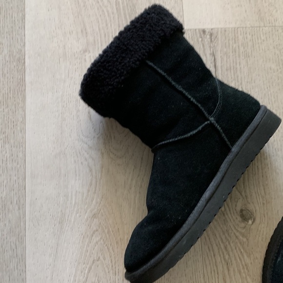 Koolaburra By Ugg Sulana Short Womens Insulated Winter Snow Boots Size 8 Black - Picture 11 of 11